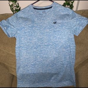 Men’s small Hollister T-shirt